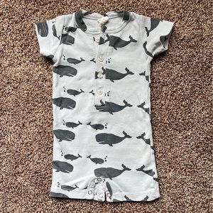 Kate Quinn Beluga Shortie | 3-6M